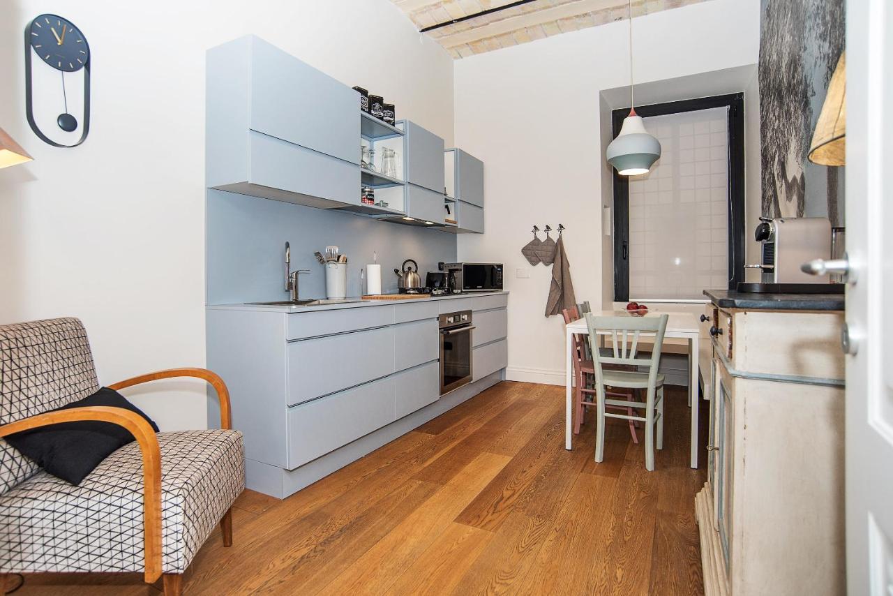 Likeyourhome, 80 Sq M Luxury Apartment With Jacuzzi, In Trastevere District Rom Exterior foto