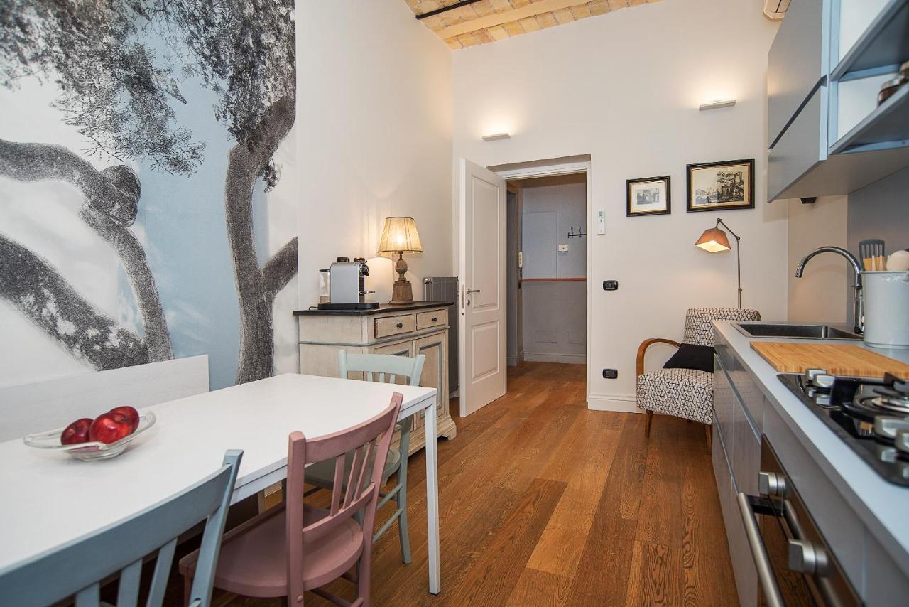 Likeyourhome, 80 Sq M Luxury Apartment With Jacuzzi, In Trastevere District Rom Exterior foto